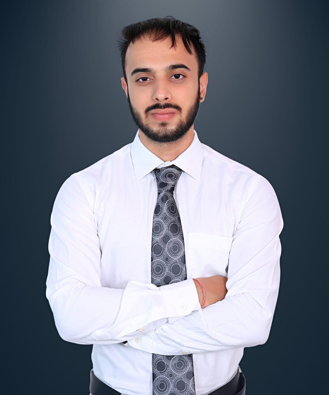 Saksham, Founder and CEO of Online Dikho digital marketing and advertising agency